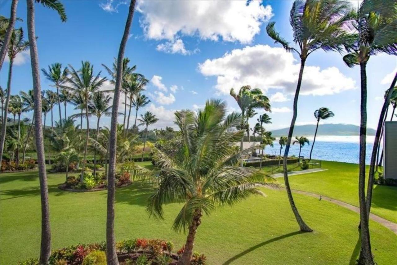 Апартаменти Molokai Island Retreat With Beautiful Ocean Views And Pool - Newly Remodeled! Ualapue Екстер'єр фото