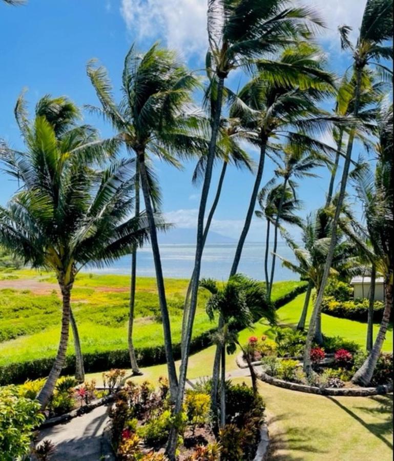 Апартаменти Molokai Island Retreat With Beautiful Ocean Views And Pool - Newly Remodeled! Ualapue Екстер'єр фото