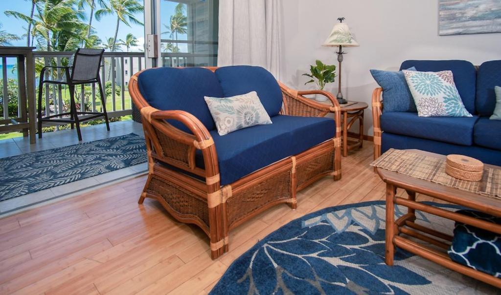 Апартаменти Molokai Island Retreat With Beautiful Ocean Views And Pool - Newly Remodeled! Ualapue Екстер'єр фото